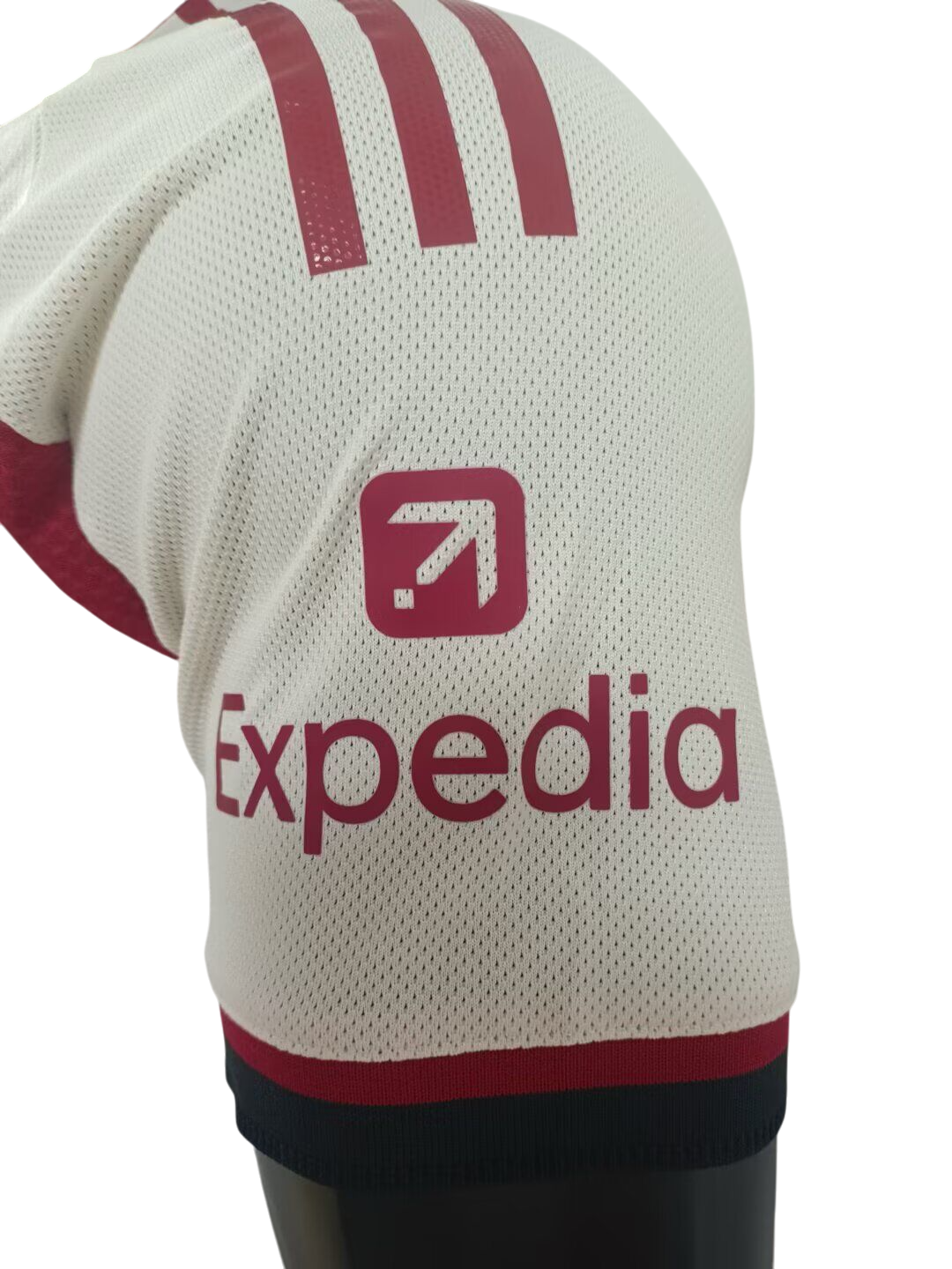 JERSEY LIVERPOOL VISITA 25/26