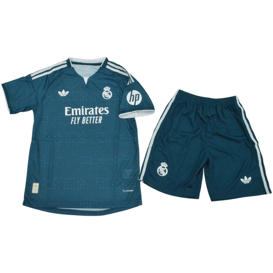 CONJUNTO PARA NIÑOS REAL MADRID VISITA 2026/2027