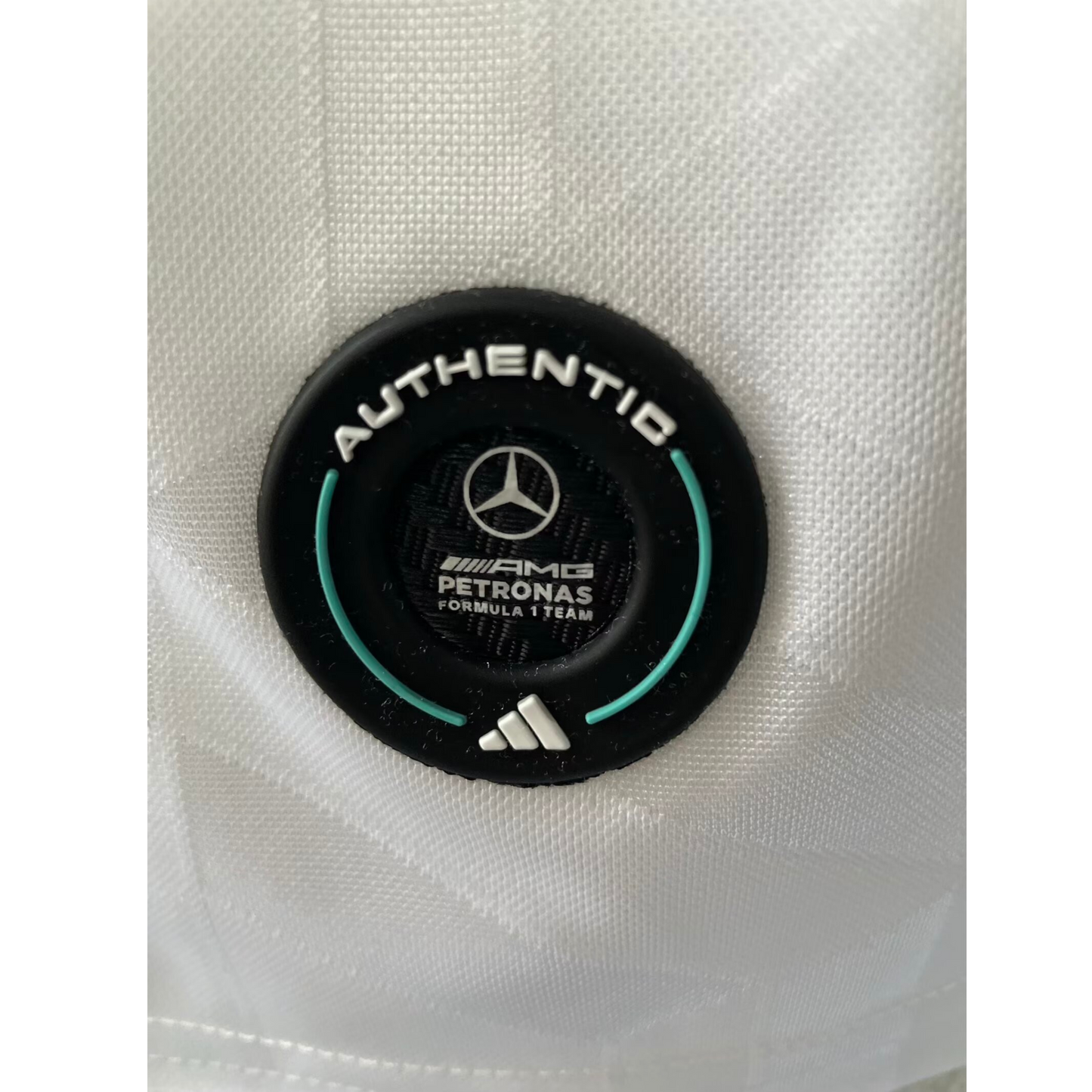 JERSEY MERCEDES BLANCO 2026