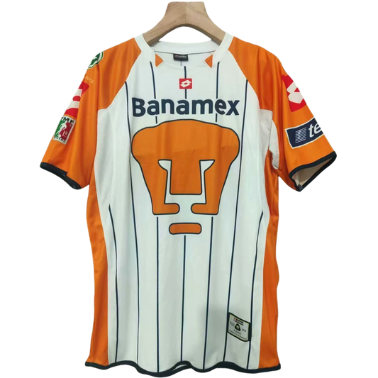 PUMAS 2004/2005 LOCAL