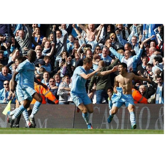 MANCHESTER CITY 2011/2012 LOCAL