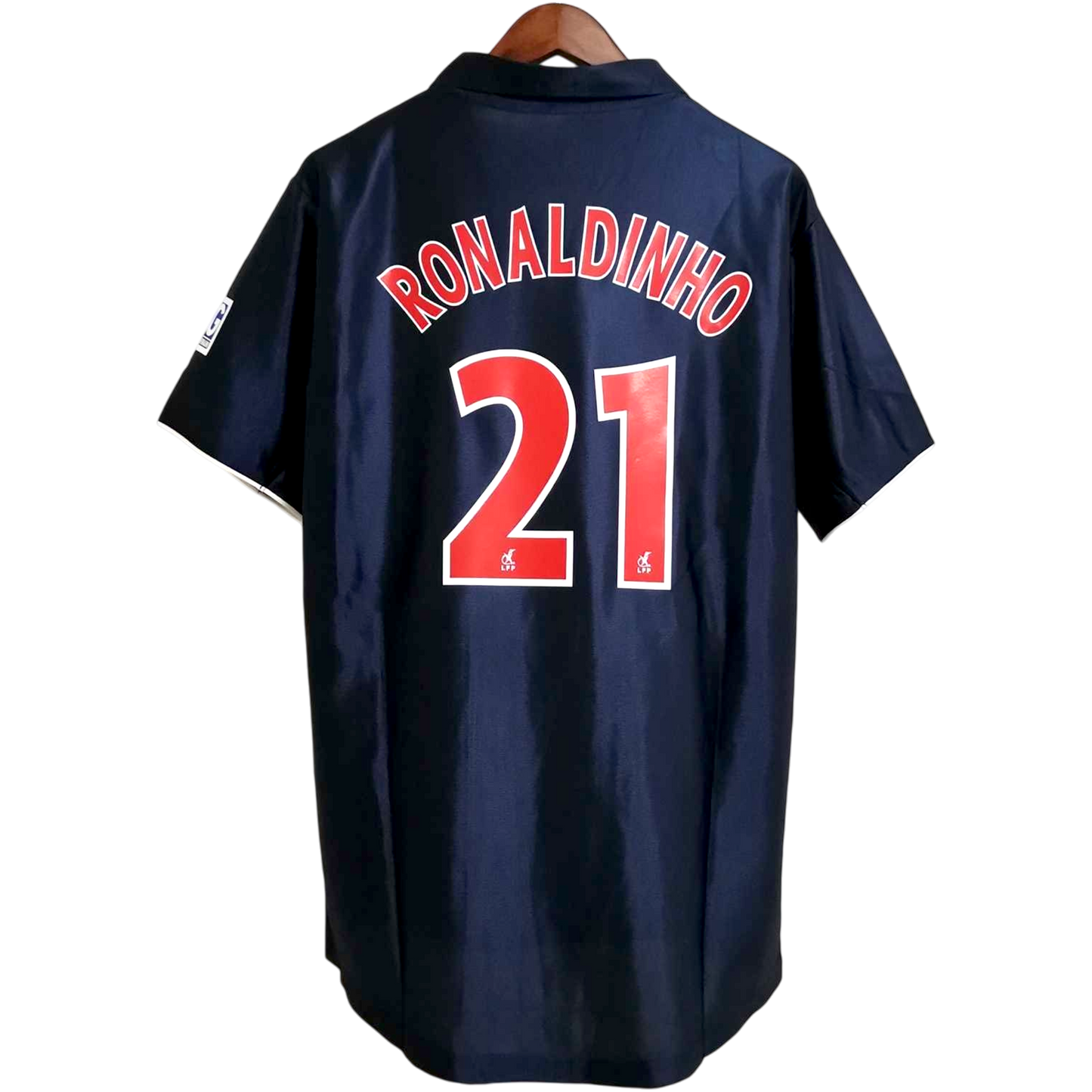 PSG 2001/2002 LOCAL (RONALDINHO)