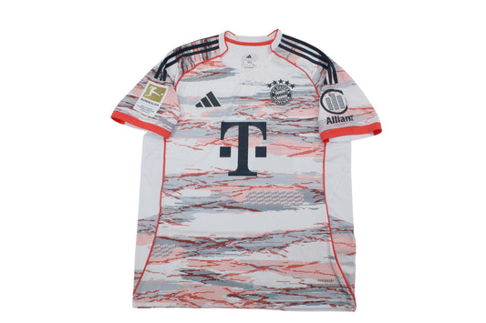 JERSEY BAYERN MUNCHEN VISITA 25/26
