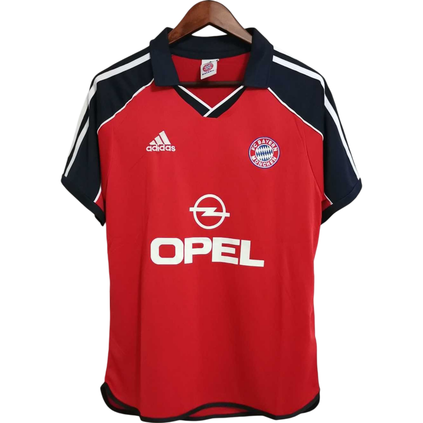 BAYERN MUNCHEN 2000/2001 LOCAL (LIGA)